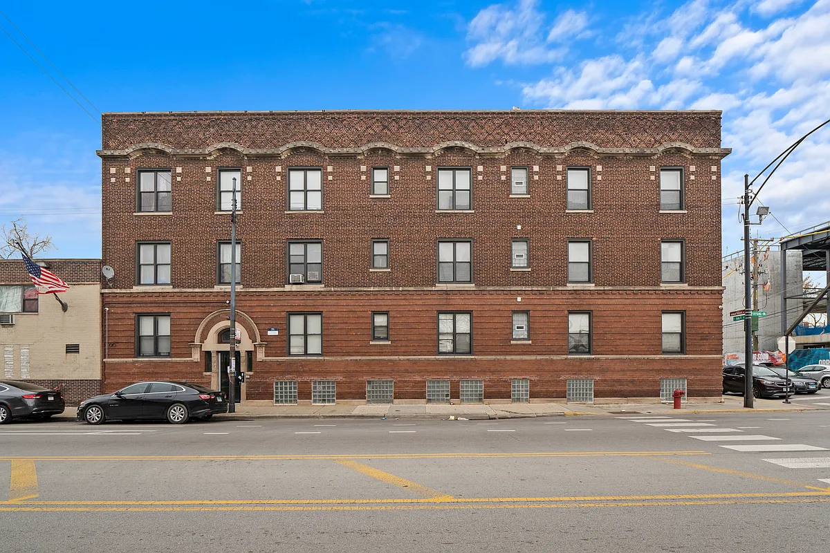 Building Photo - 404 E 66th St #1W