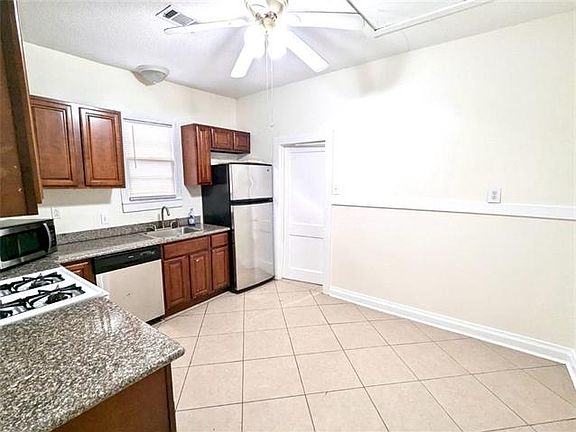 2nd image of 526 Jena St