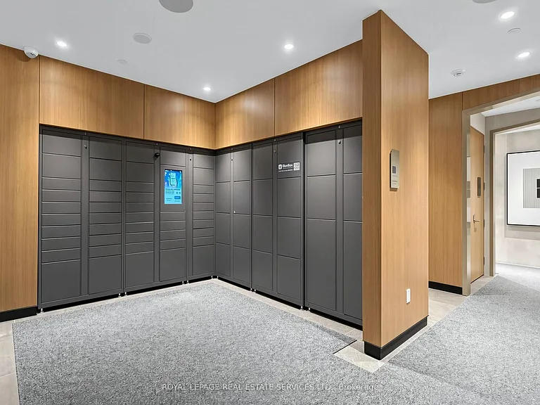 25 Cordova Ave #1210 — Photo 31