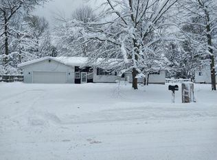4425 E Laketon Ave, Muskegon, MI 49442