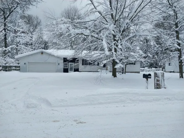 4425 E Laketon Ave, Muskegon, MI 49442