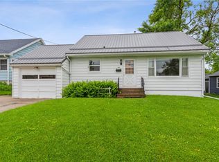 141 5th Ave, Marion, IA 52302