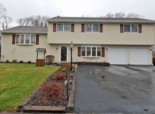 2251 Spencer St, Piscataway, NJ 08854