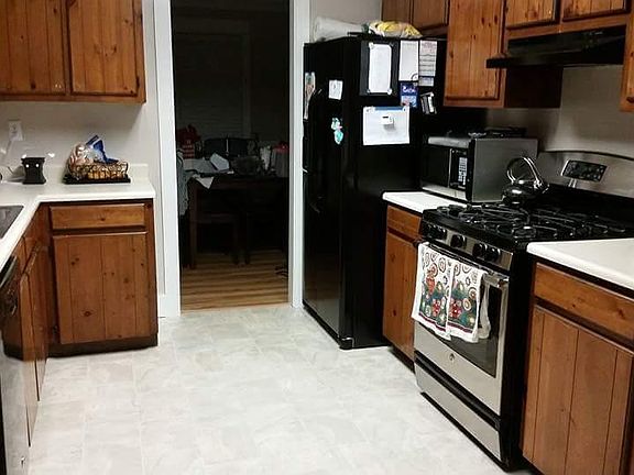 4th image of 1244 New Mill Dr