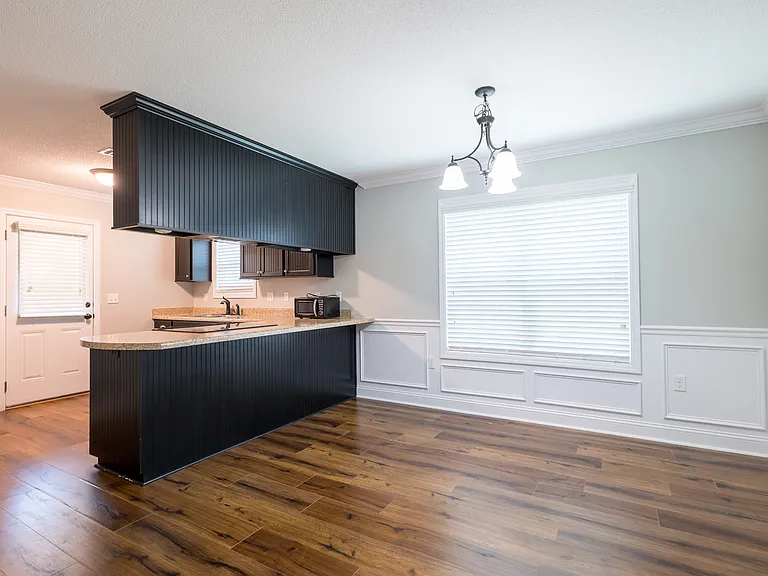 4122 Barrington Dr — Photo 3