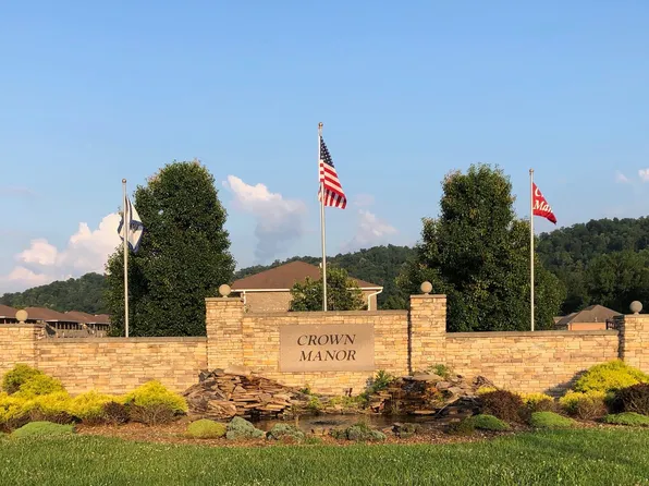 282 Crown Manor Cir, Mineral Wells, WV 26150