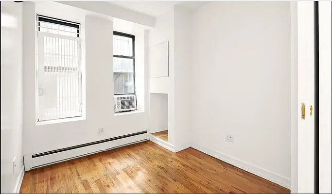 Rented by Compass | media 13