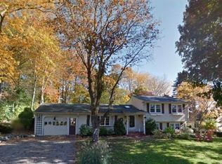 9 Greenleaf Dr, Danvers, MA 01923