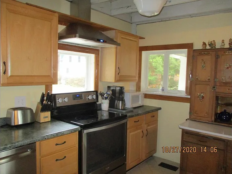 Fisher Pl — Photo 6