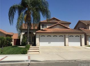 387 Hobart Cir, Corona, CA 92879