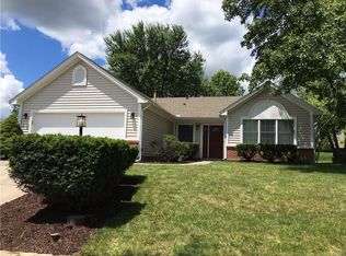 6579 Sandyhill Dr, Dayton, OH 45459