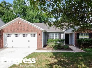 10735 Gold Pan Rd, Charlotte, NC 28215