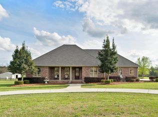 1097 S King Rd, Purvis, MS 39475