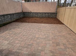 762 Tompkins Ave #7, Staten Island, NY 10305