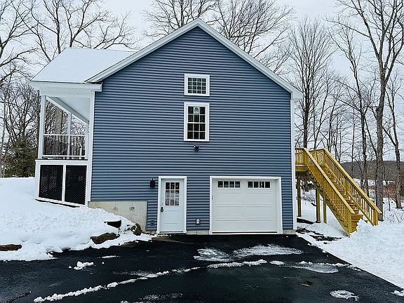 3rd image of 91 Coffey Hill Rd
