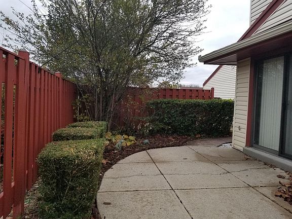 3rd image of 786 Northland Blvd