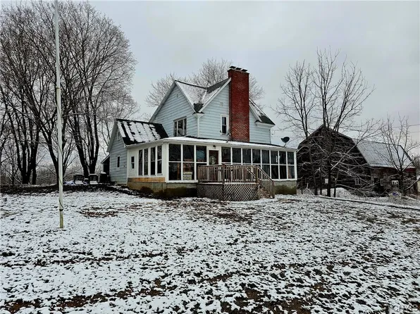 8501 Denman Rd, Port Byron, NY 13140