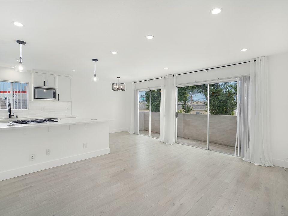 1st image of 6050 Cadillac Ave APT 205