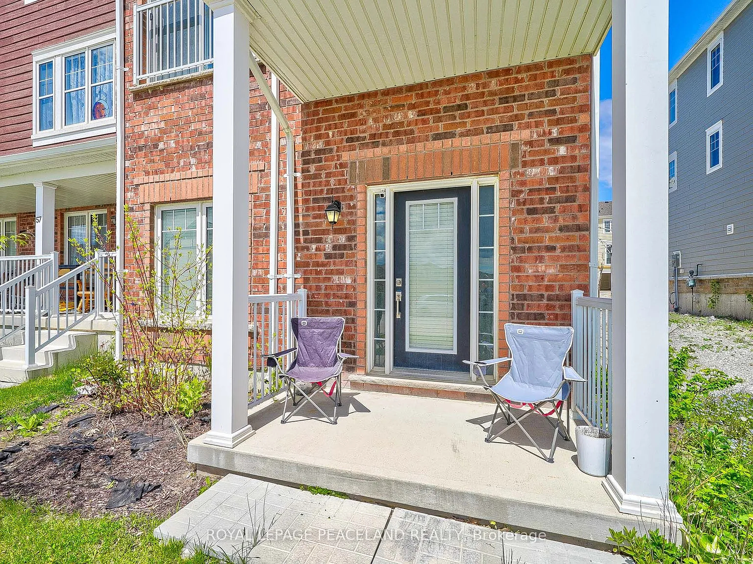 4 bed, $2,400 — Photo 4