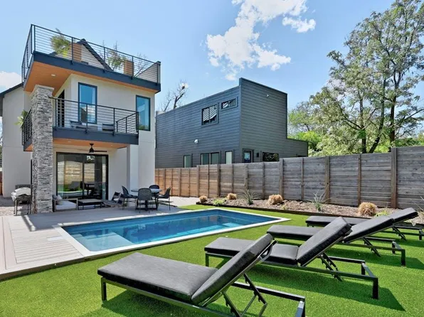 2510 E 4th St #2, Austin, TX 78702