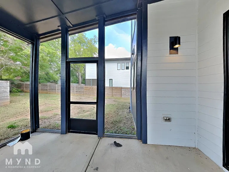 1214 Garner Rd — Photo 13
