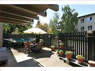 1st image of 821 N Humboldt St APT 210
