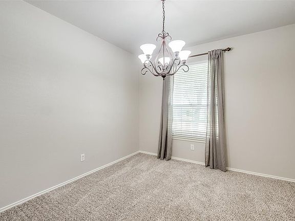 5th image of 11314 La Grange Dr