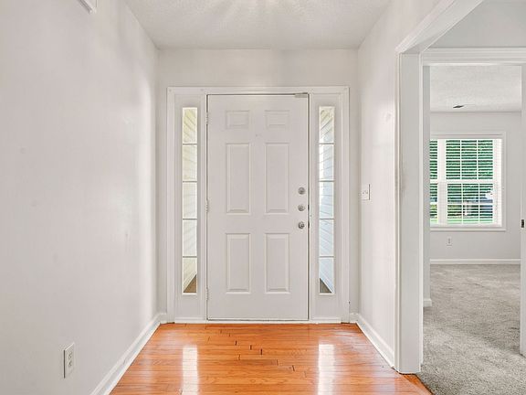 3rd image of 363 Greystone Pkwy