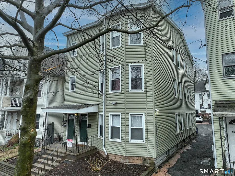 679 Winchester Ave