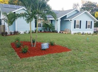 8181 Sandpiper Rd, Fort Myers, FL 33967