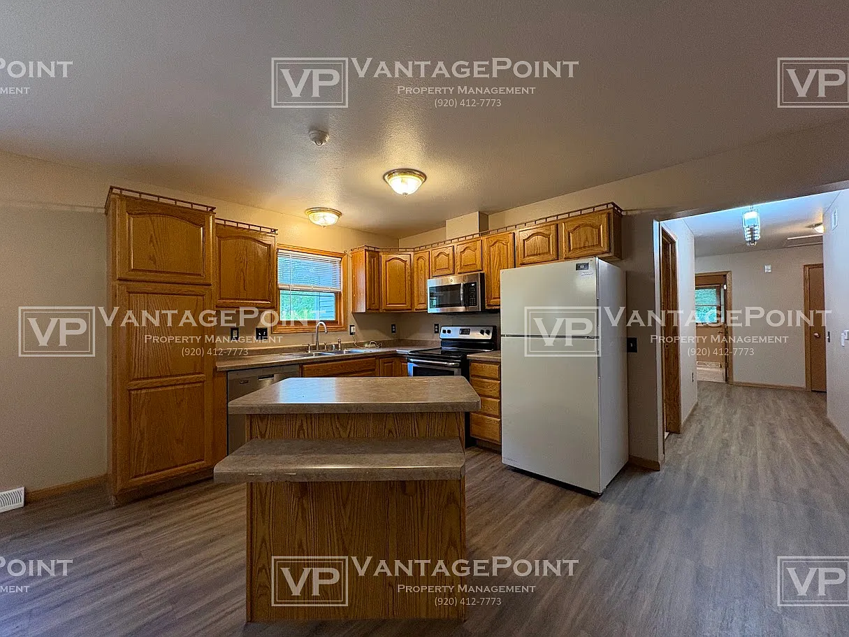 N2511 Shore Drive - 1 — Photo 4