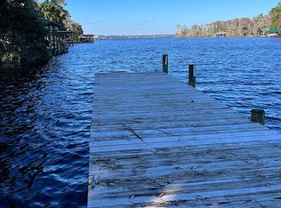 16 Harmony Hall Rd, Middleburg, FL 32068