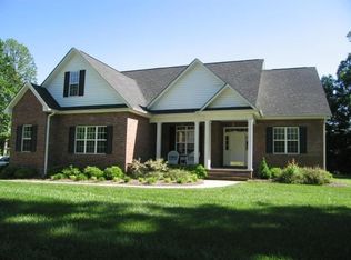 130 Hunters Haven Dr, Summerfield, NC 27358