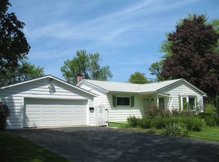 18510 W Judy Dr, Gurnee, IL 60031
