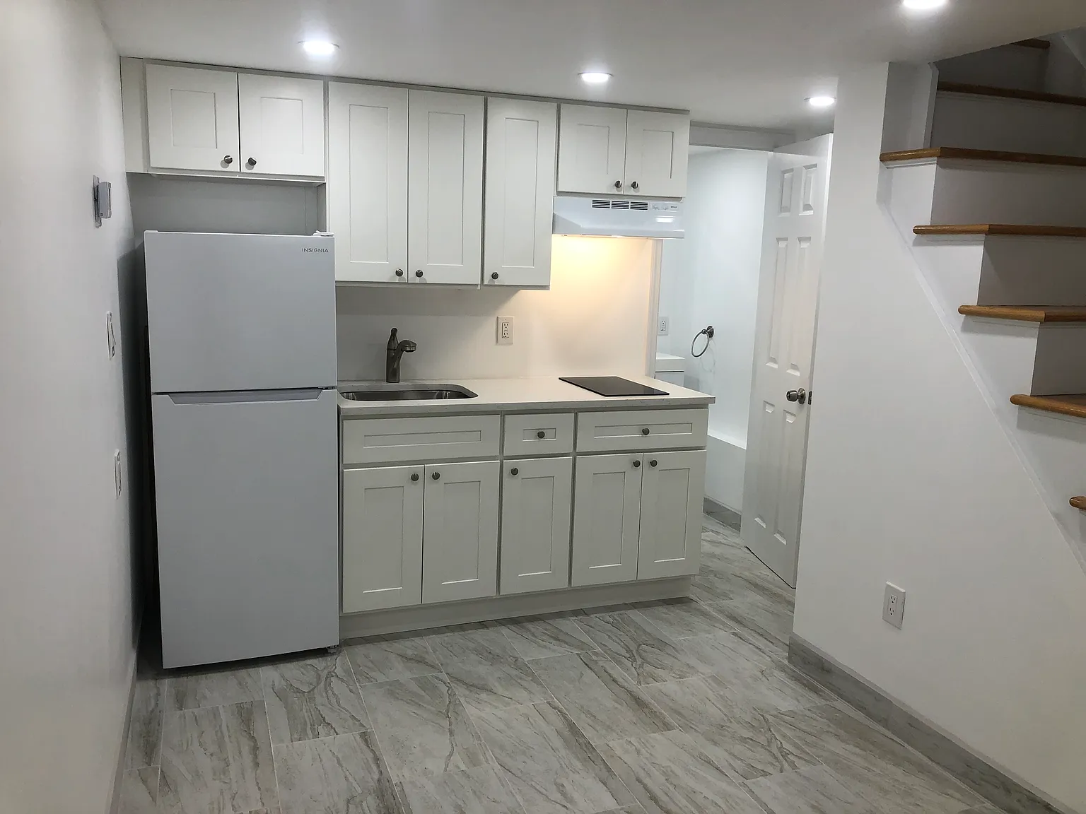 1 bed, 650 sqft, $1,950 — Photo 3