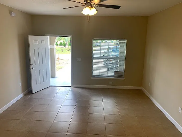 1123 Normandy Dr #A — Photo 5