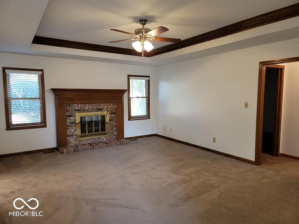 3 bed, 2.5 bath, 1587 sqft, $2,025 — Photo 4