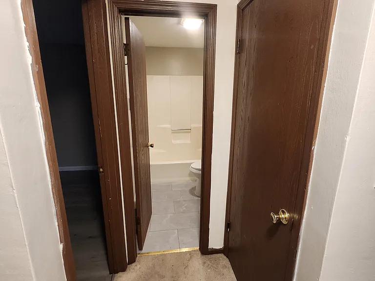 56 Frances St #5 — Photo 9