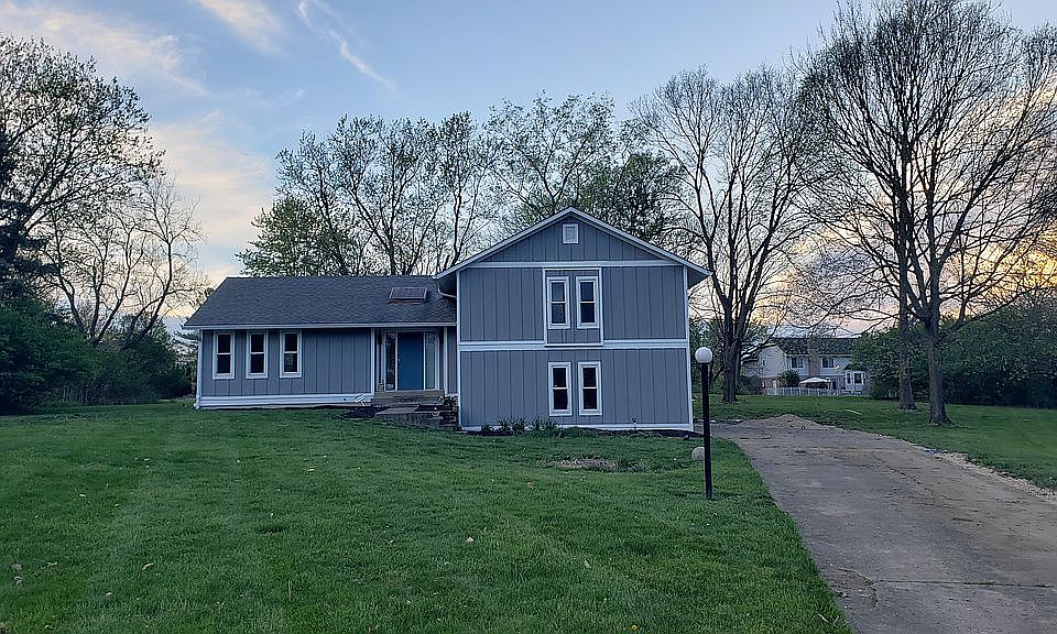 1st image of 7367 Lake Lakota Cir