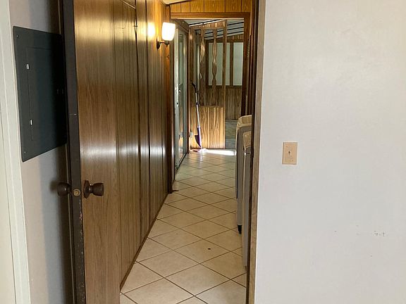 5th image of 53 Catfish Ln