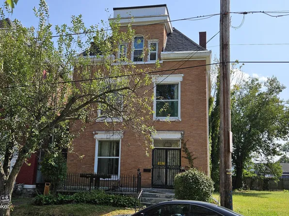 2810 W Chestnut St, Louisville, KY 40211