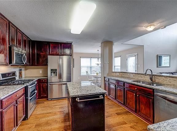 5th image of 2416 Granite Creek Dr
