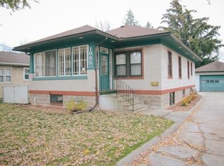 1065 Elmore St, Green Bay, WI 54303