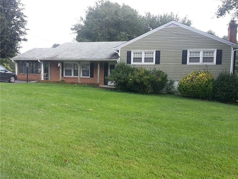 1st image of 262 Greenwell Ct