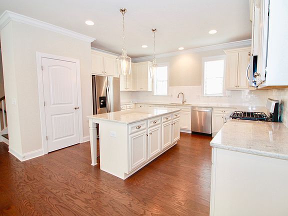 5th image of 189 Marietta Walk Trce