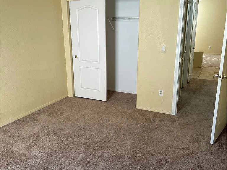 1736 Summerwood Cir — Photo 18