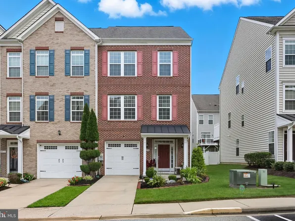 4814 Forest Pines Dr, Upper Marlboro, MD 20772