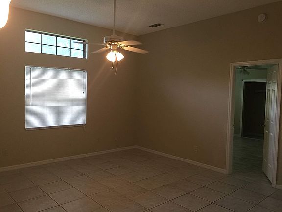 5th image of 2322 Baker Ave