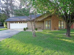 106 Plum Tree Rd, Brandon, MS 39047