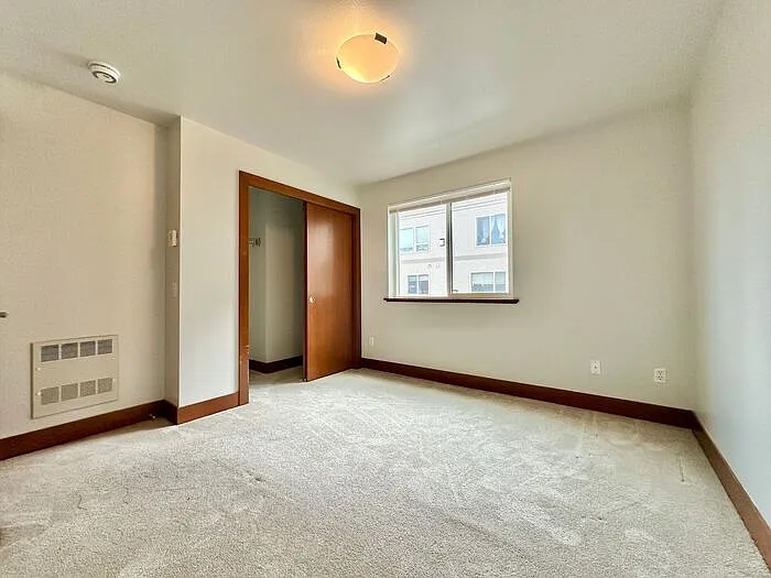 552 McGraw St — Photo 15